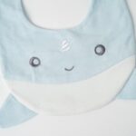 Set phụ kiện sơ sinh Nous 4 món màu trắng phối xanh da trời