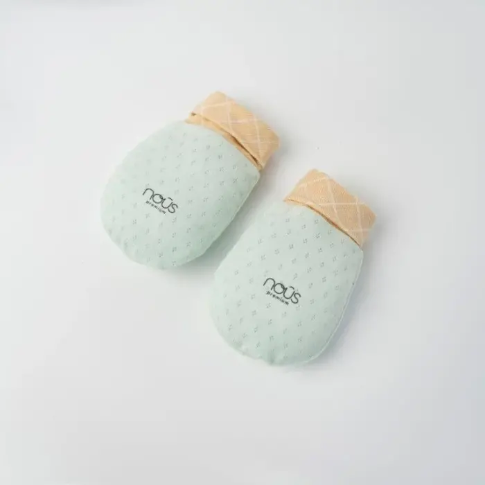 Set quà tặng sơ sinh Nous 5 món màu trắng phối xanh nhạt